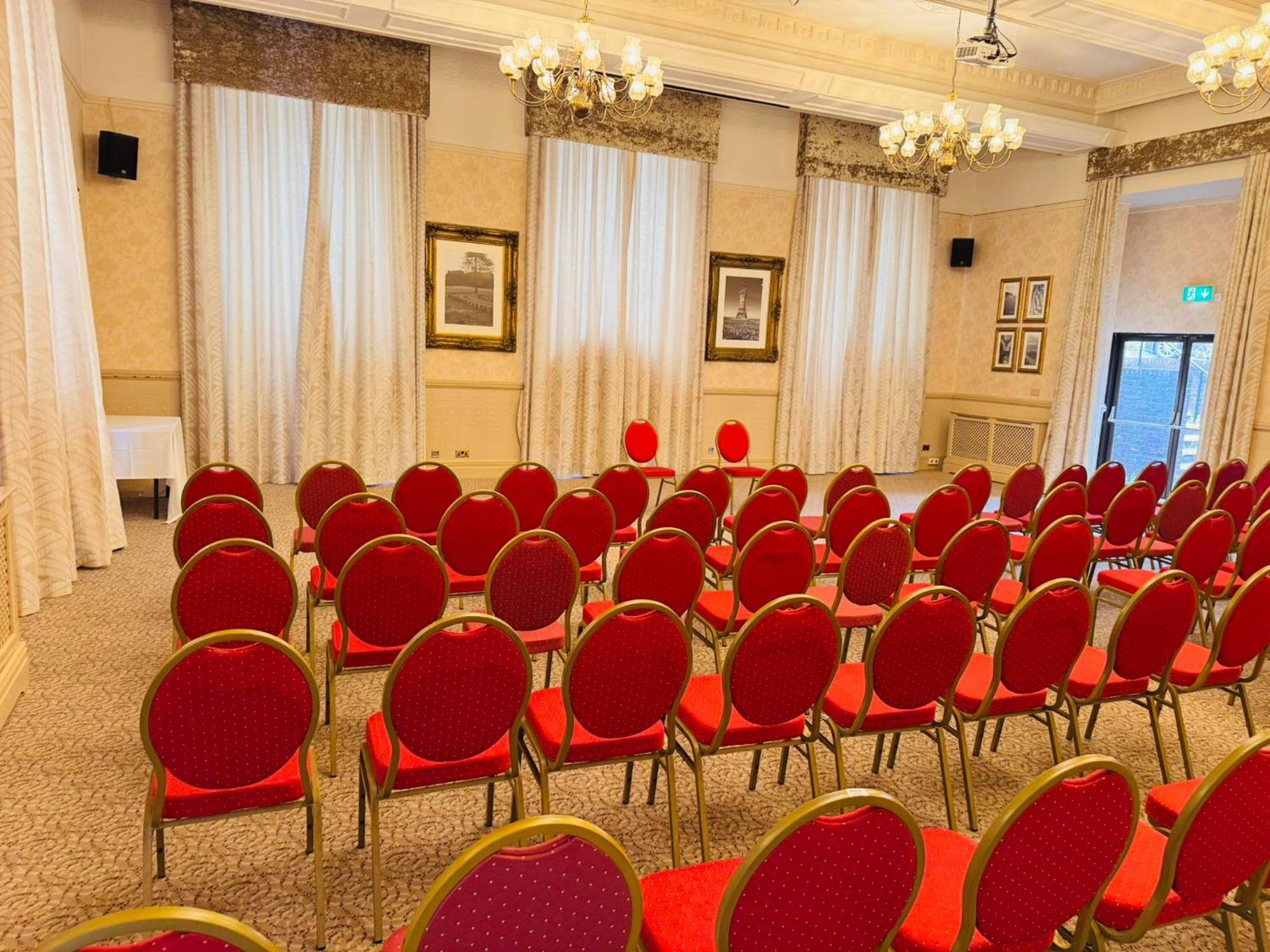Thomas Arms Hotel Llanelli