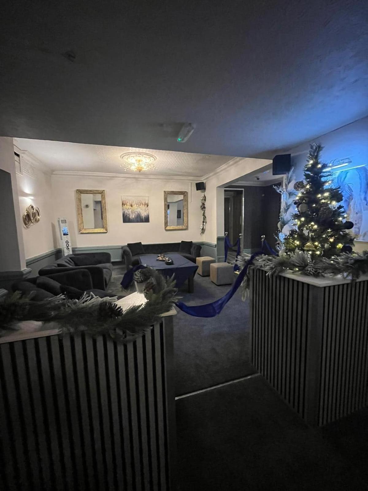 Thomas Arms Hotel Llanelli