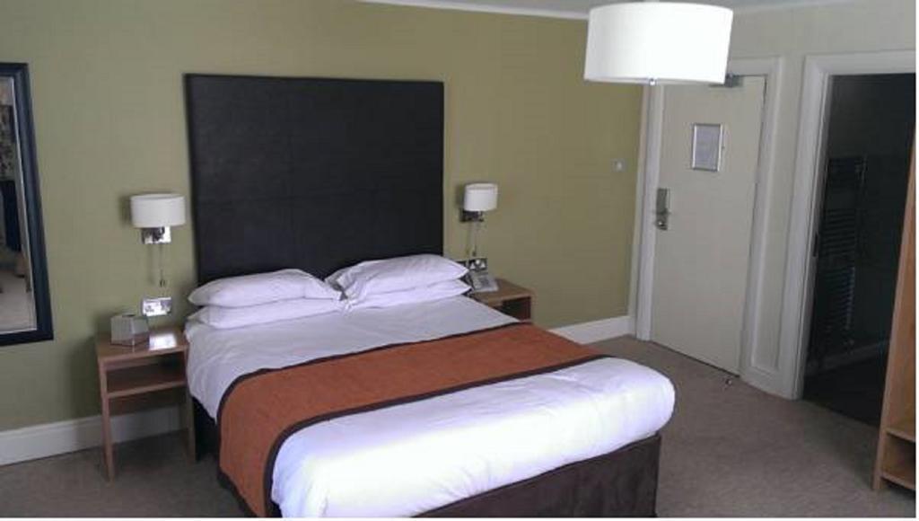 Thomas Arms Hotel Llanelli